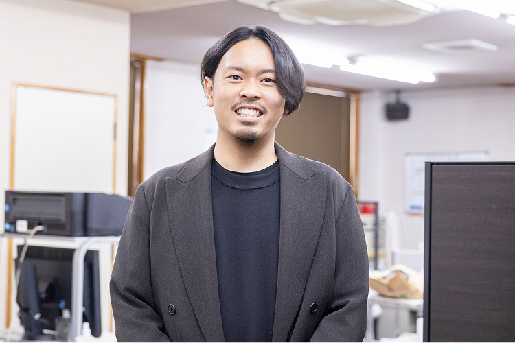 2018年入社／繊維部　課長 K.F