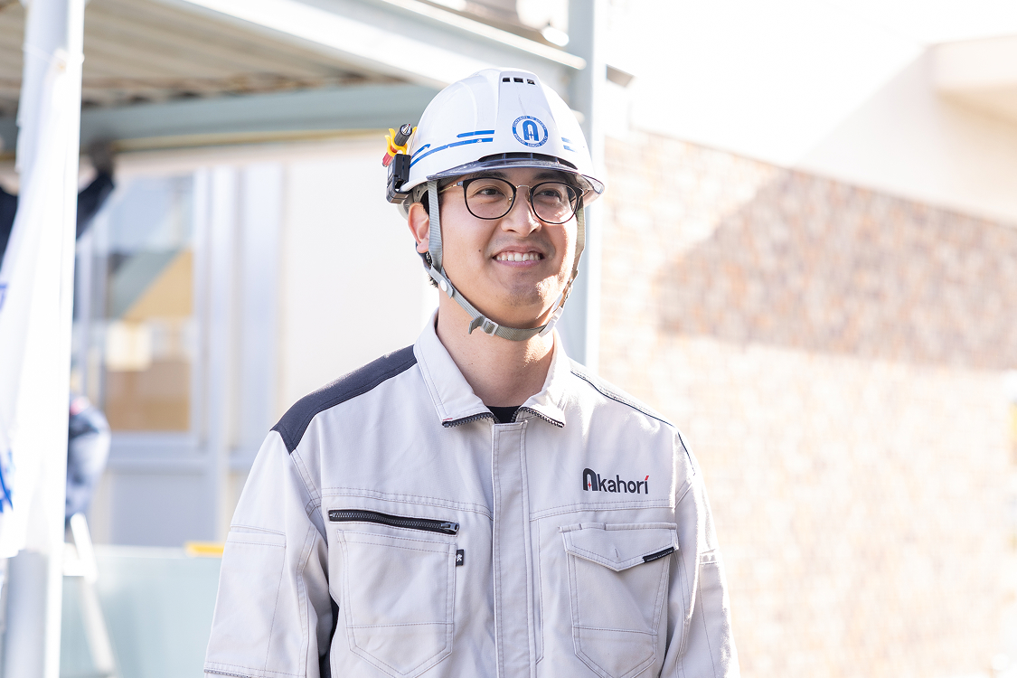 工務部  建築課 主任（現場監督職）2022年入社　T.K